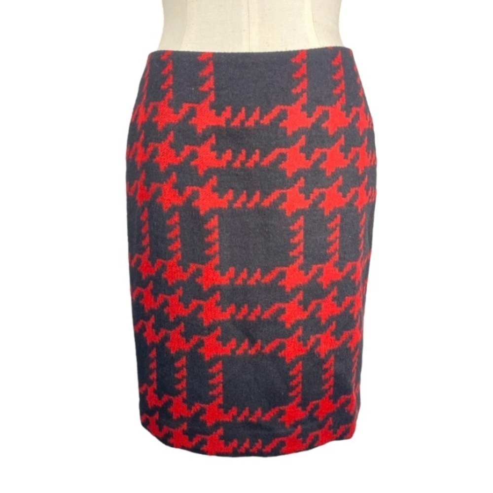 Talbots Black Red Houndstooth Wool Pencil Skirt size 4 Petite 4P